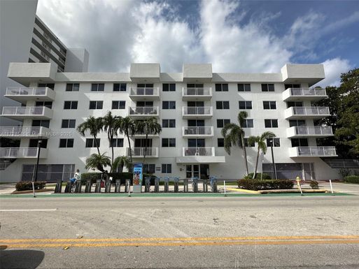 1666 West Ave # 512, Miami Beach FL 33139