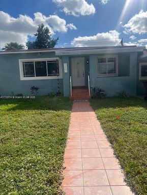 230 W 60  ST # 1, Hialeah FL 33012