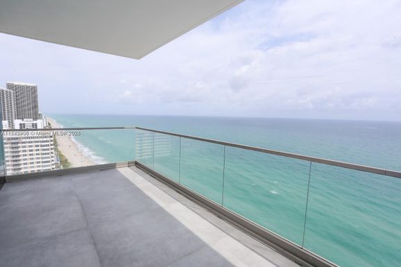 2000 S Ocean Dr # 25A, Hallandale Beach FL 33009