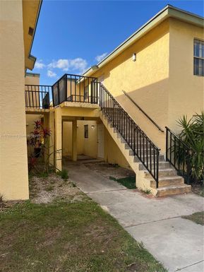 2339 Linton Ridge Cir # E9, Delray Beach FL 33444