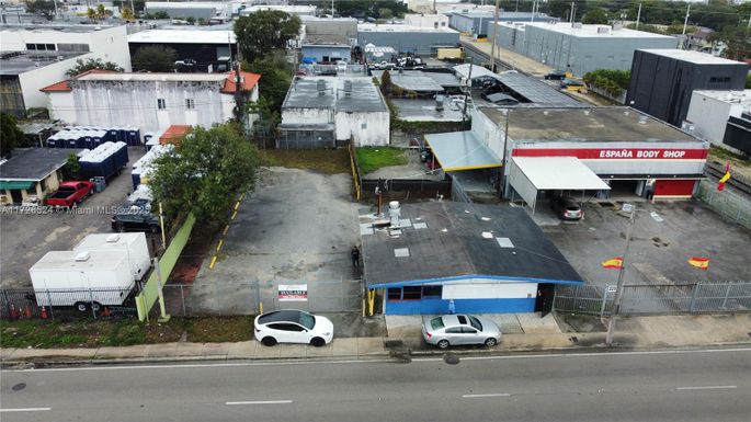 2200 NW 22nd Ave, Miami FL 33142