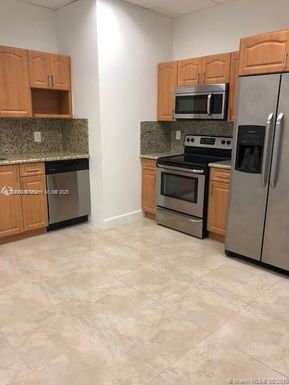 401 69th St # 112, Miami Beach FL 33141