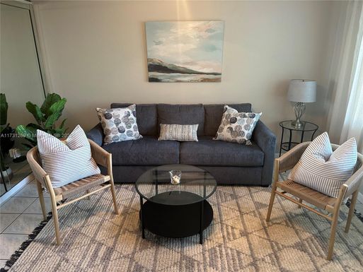 15600 NE 6th Ave # 5A, Miami FL 33162