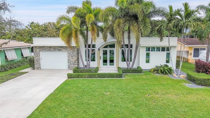 2101 NE 29th Ct, Fort Lauderdale FL 33306