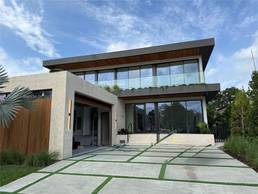 3136 Prairie Ave, Miami Beach FL 33140