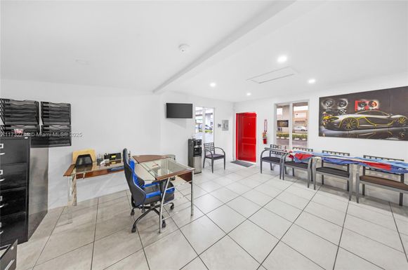 142 W 21st St, Hialeah FL 33010