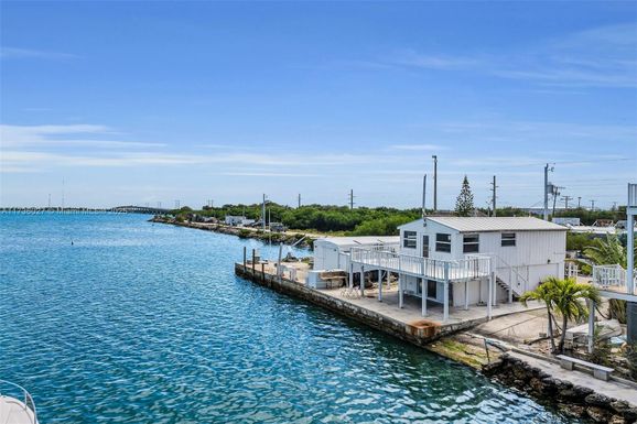 25161 Center St, Lower Keys FL 33042