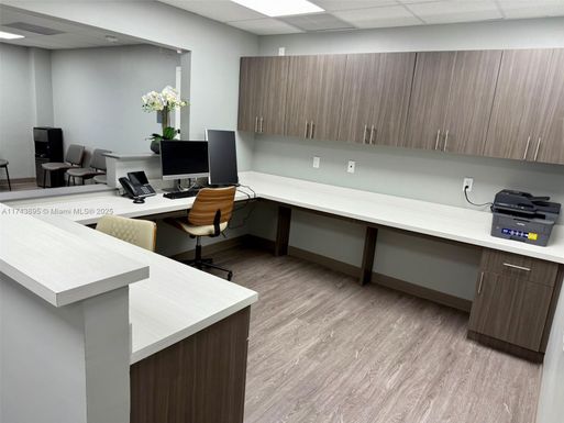 7100 W 20th Ave, Hialeah FL 33016