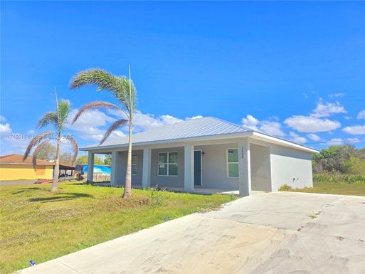 3268 NW 29th Ave, Okeechobee FL 34972