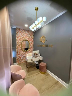 1019 SW 67 AVE, Miami FL 33144