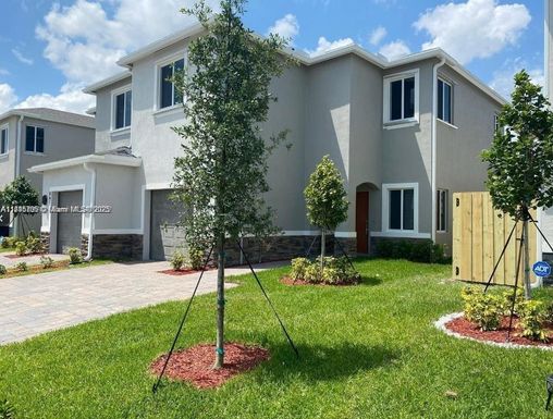 871 SE 16 CT # 0, Homestead FL 33034