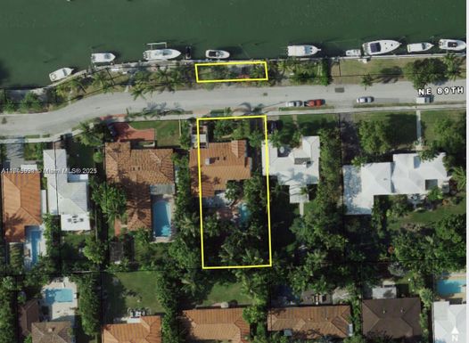 1112 NE 89th St, Miami FL 33138