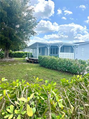 19800 SW 180th Ave # 116, Miami FL 33187