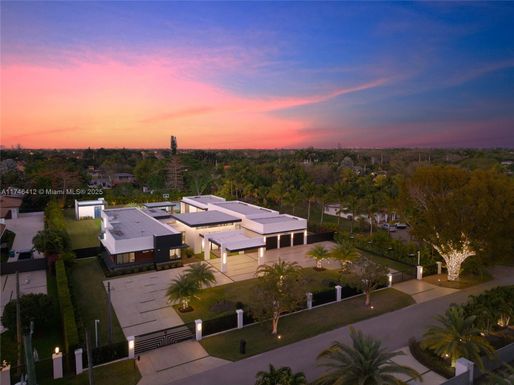 10331 SW 62nd St, Miami FL 33173