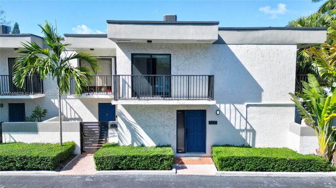 3231 Bird Ave # 6, Miami FL 33133