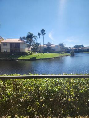 1227 SW 46th Ave # 315, Pompano Beach FL 33069