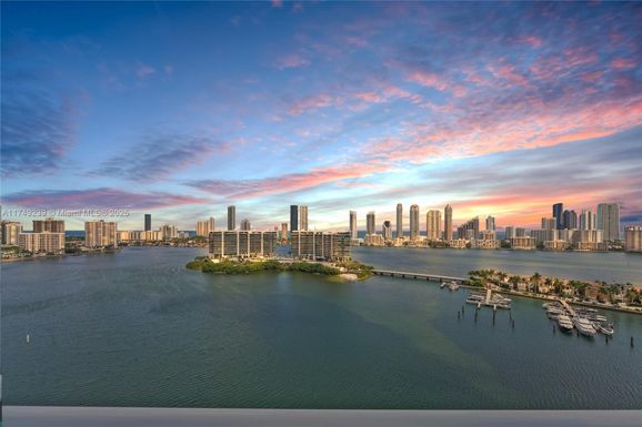 3201 NE 183rd St # 2201, Aventura FL 33160