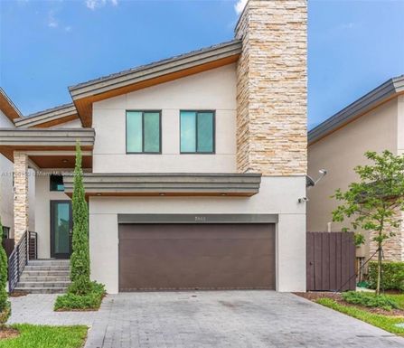 7661 NW 103rd Ct, Doral FL 33178