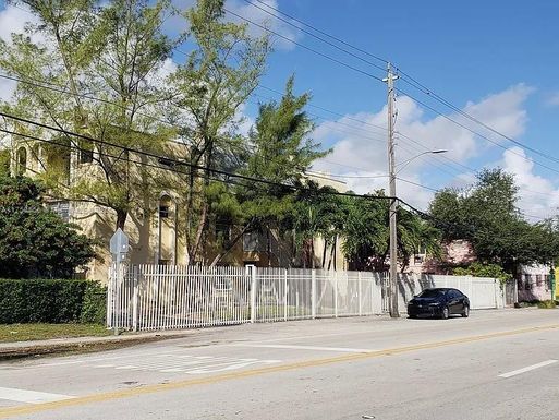 7620 NW 2nd Ave # B, Miami FL 33150