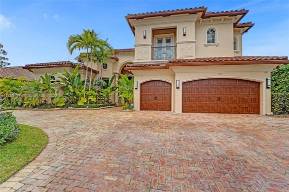 10291 Sweet Bay St, Plantation FL 33324