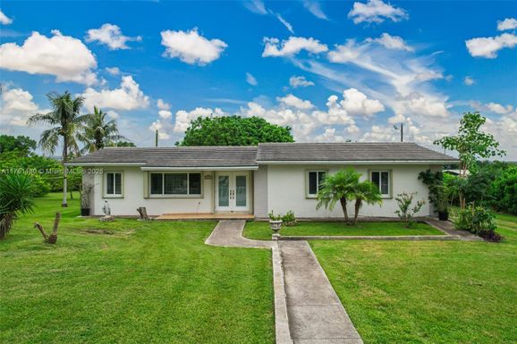 20890 SW 236th ST, Homestead FL 33031