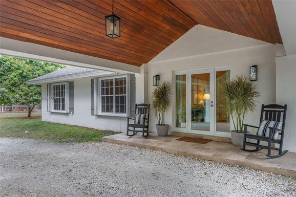 18001 SW 291st St, Homestead FL 33030