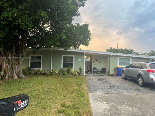 18986 SE Mayo Dr, Jupiter FL 33469