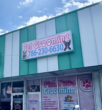 2350 W 60th St, Hialeah FL 33016