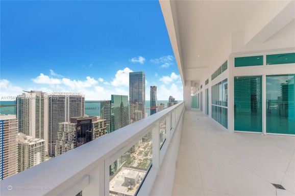 1080 Brickell Ave # 4402, Miami FL 33131