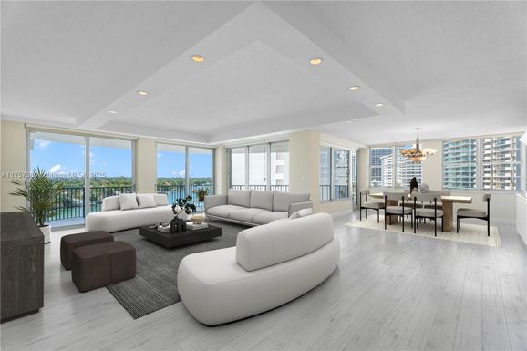 5660 Collins Ave # 7D, Miami Beach FL 33140