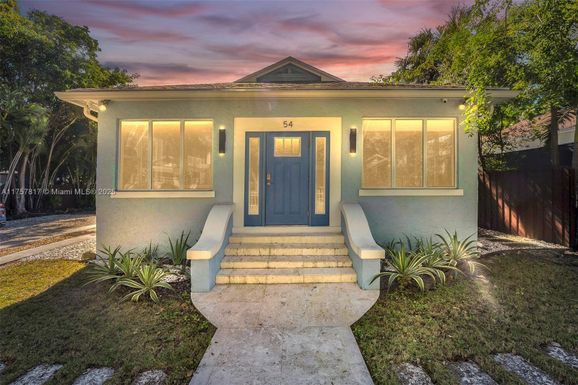 54 NE 43rd St, Miami FL 33137