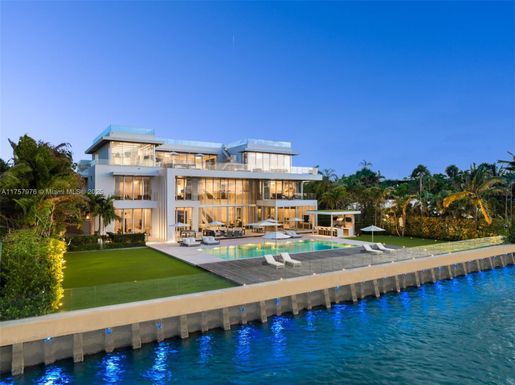 284 Bal Bay Dr, Bal Harbour FL 33154