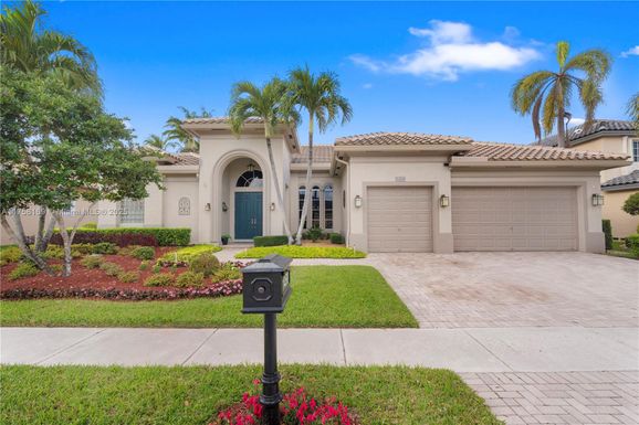 1458 SW 157th Ave, Pembroke Pines FL 33027