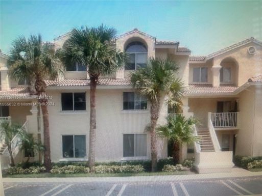 2201 Glenmoor Dr # 2201, West Palm Beach FL 33409