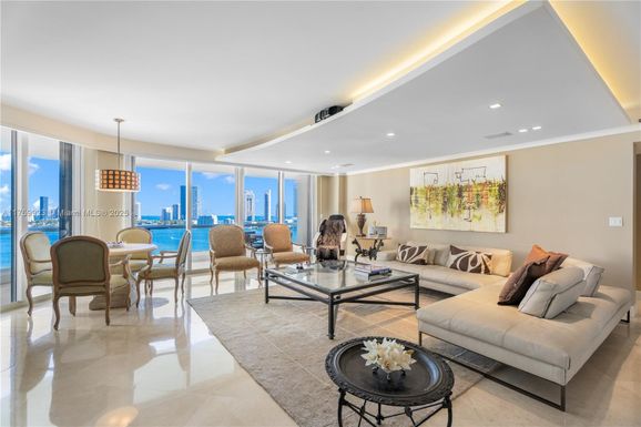 2600 Island Blvd # 1605, Aventura FL 33160