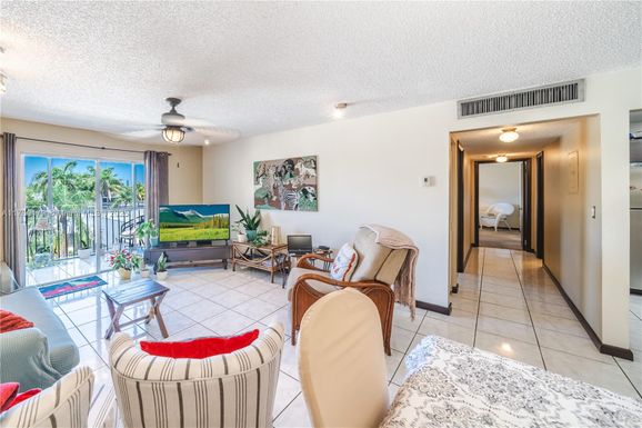 701 NE 1st Ct # 303, Hallandale Beach FL 33009