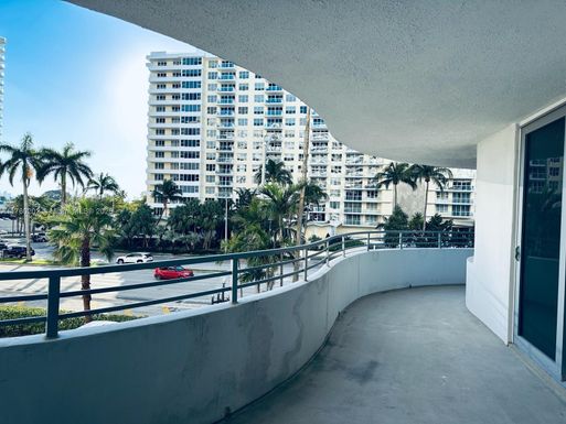 5555 Collins Ave # 3A, Miami Beach FL 33140