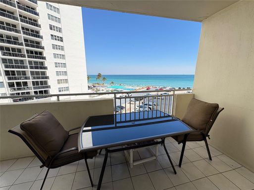 3180 S Ocean Dr # 402, Hallandale Beach FL 33009