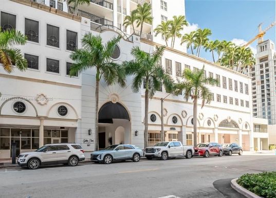 357 Almeria Ave # 102, Coral Gables FL 33134