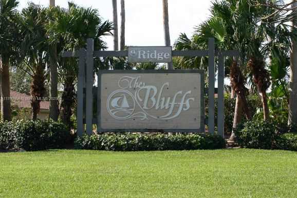 102 Seashore Dr, Jupiter FL 33477