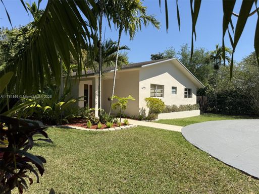 6221 SW 58 St, South Miami FL 33143