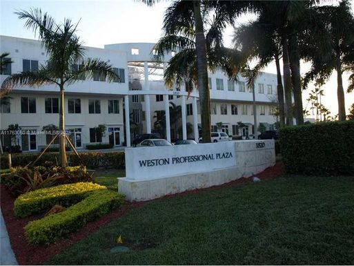 1820 N Corporate Lakes Blvd, Weston FL 33326