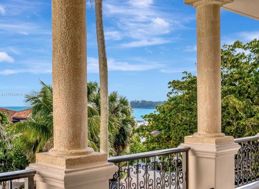 19136 Fisher Island Dr # 19136, Miami Beach FL 33109