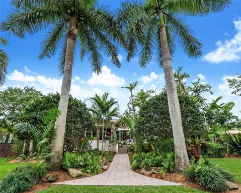 12280 SW 69th Pl, Pinecrest FL 33156