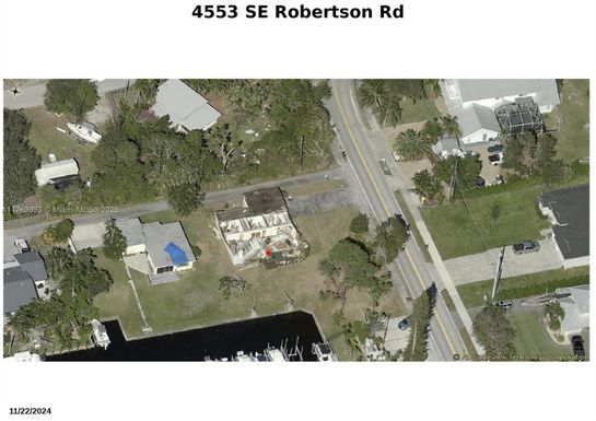 4553 SE Robertson Rd, Stuart FL 34997