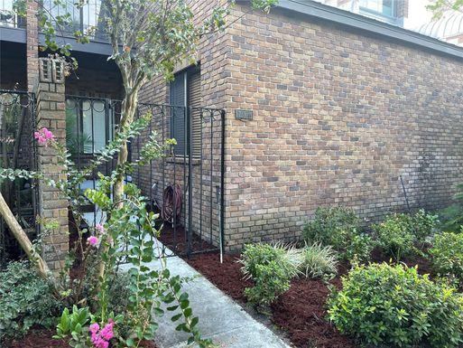 710 NE 1 Street, Gainesville FL 32601