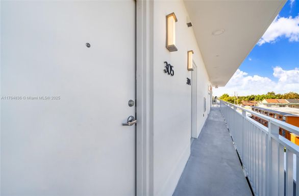 1536 NW 15th Ave # 305, Miami FL 33125