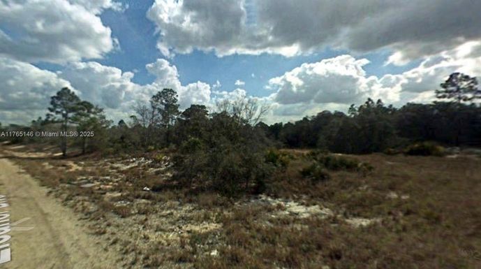 330 Summertime Avenue, Lake Placid FL 33852