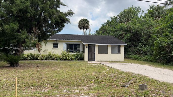 2008 N 47th St, Fort Pierce FL 34947