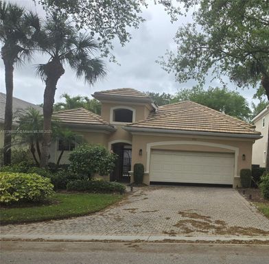 4208 Kensington High Street, Naples FL 34105
